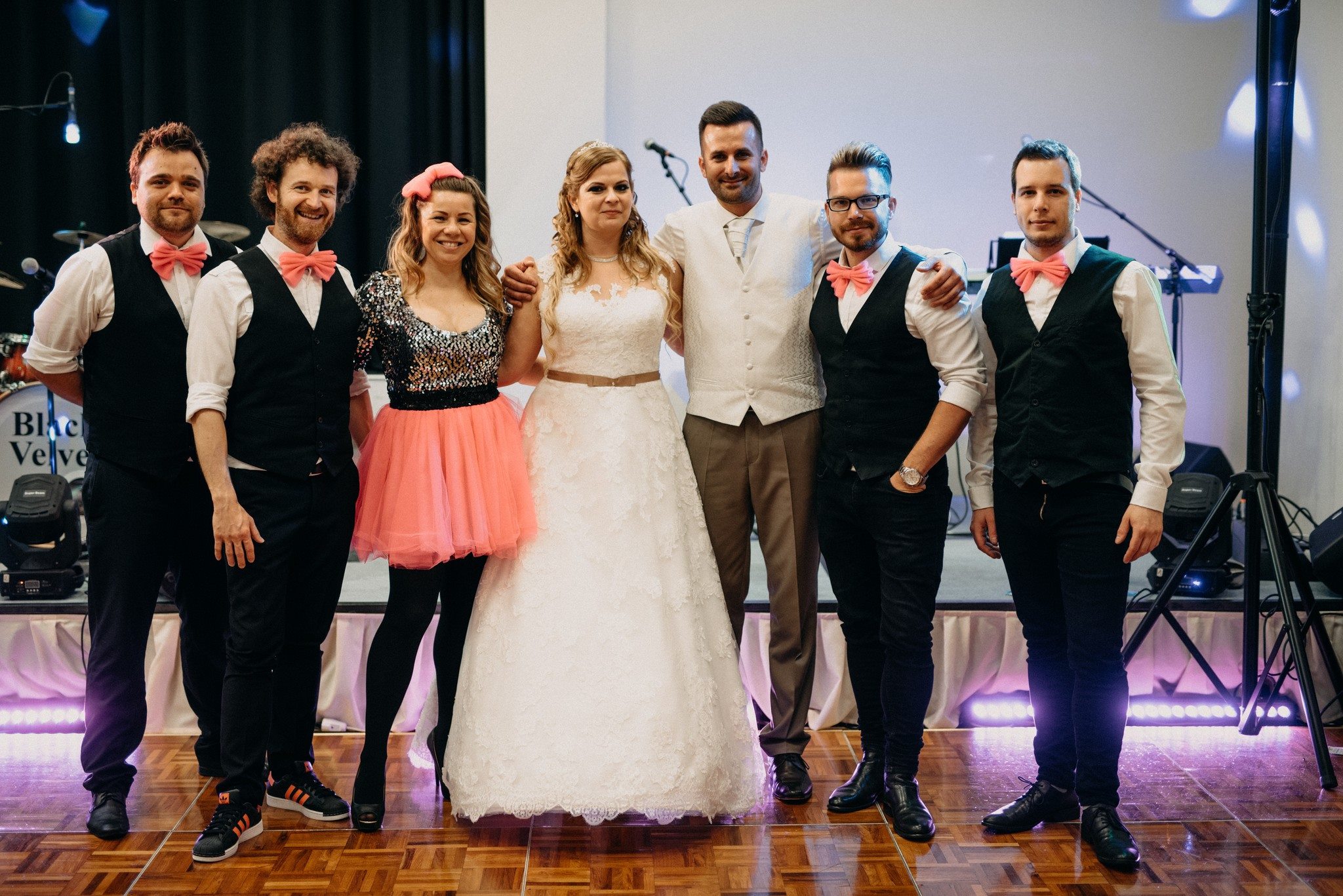 esküvő 2018, Szeged, Hotel Forrás, ESKÜVŐ, lagzi, partyzenekar, esküvői zenekar